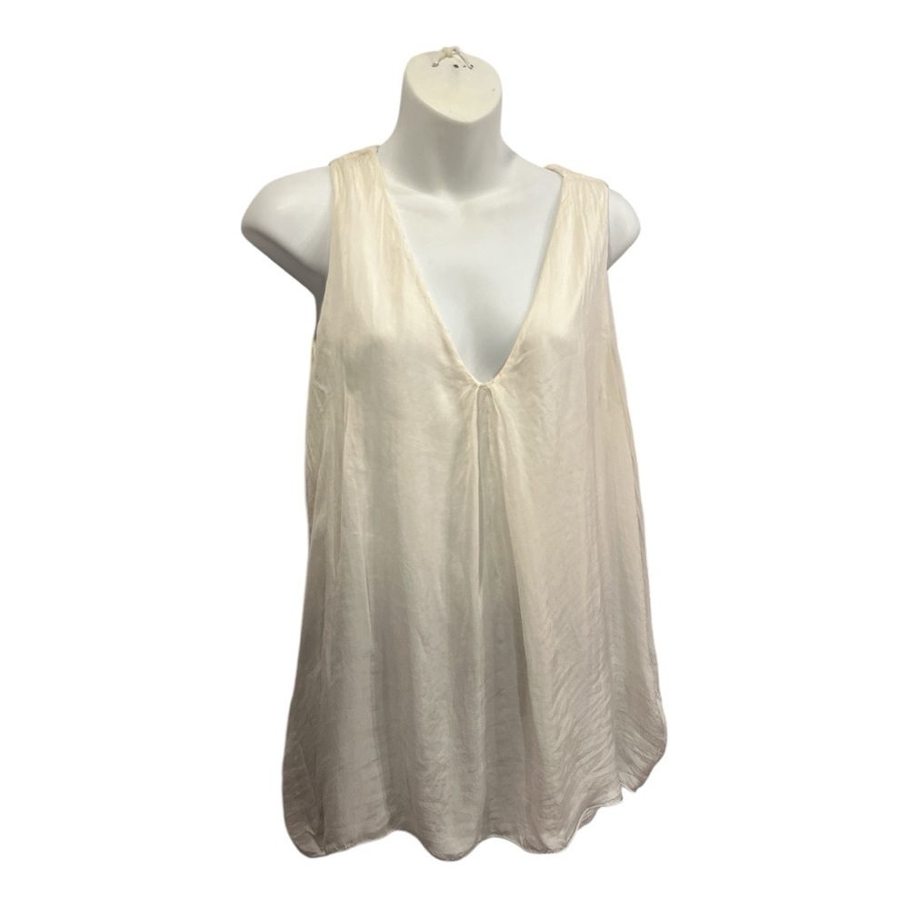 Gusy Cream Sleeveless tank Tunic. Size large